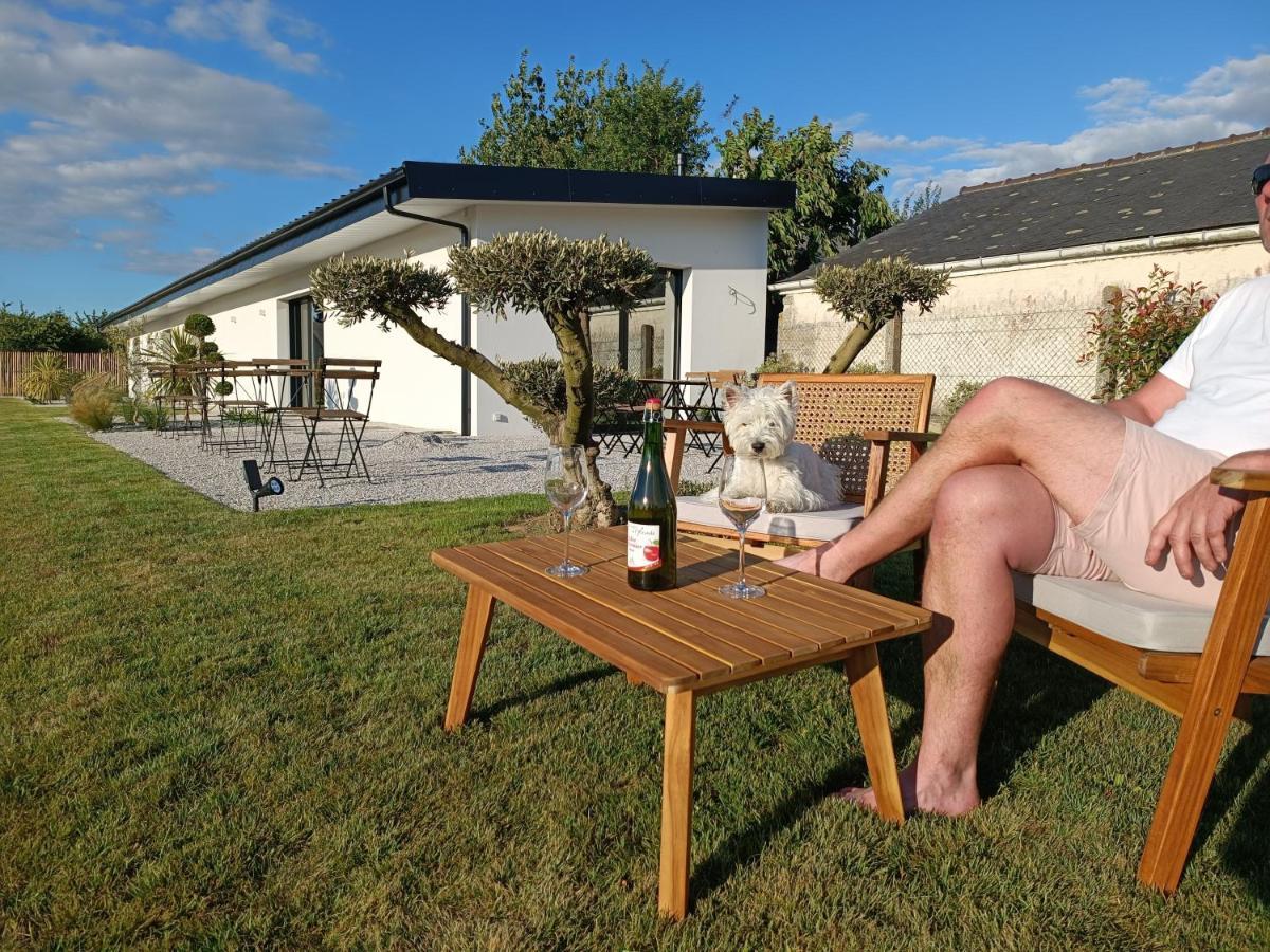 Maison Bailly Ducey-Les Cheris ภายนอก รูปภาพ