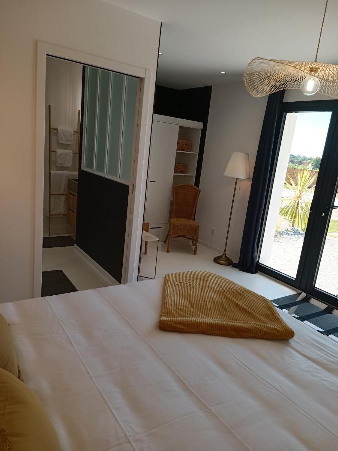 Maison Bailly Ducey-Les Cheris ภายนอก รูปภาพ