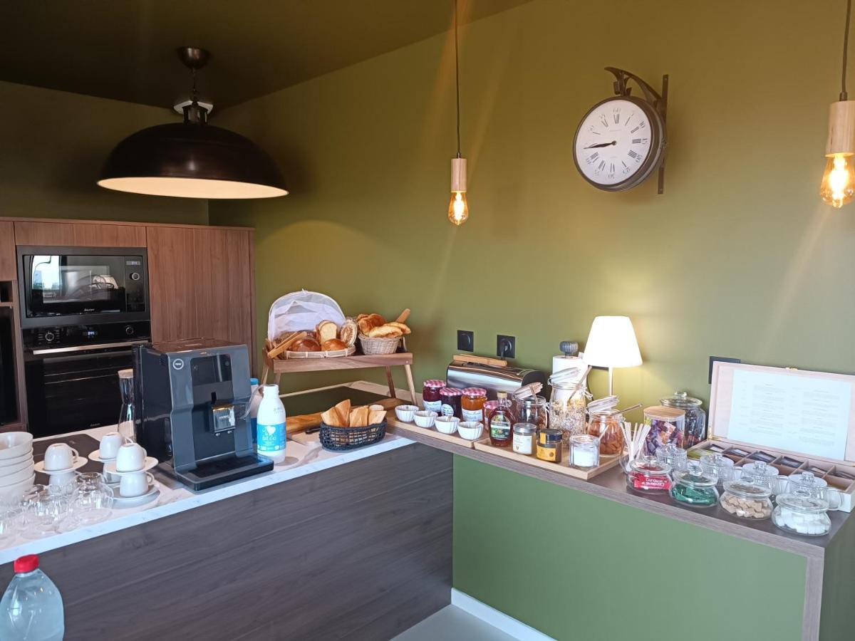 Maison Bailly Ducey-Les Cheris ภายนอก รูปภาพ