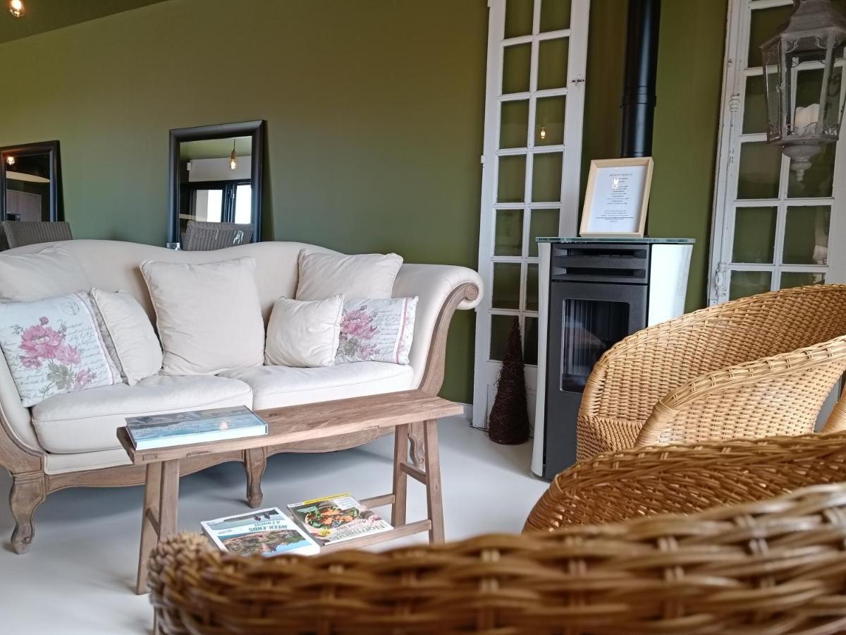 Maison Bailly Ducey-Les Cheris ภายนอก รูปภาพ
